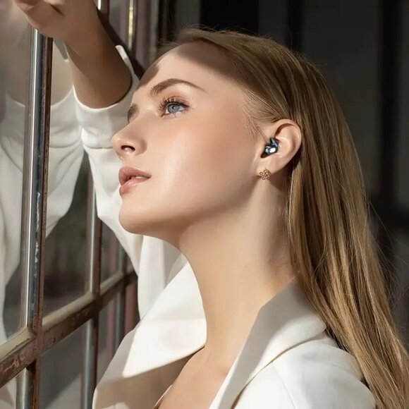 Ultra-Thin Wireless Bluetooth Headphones with Open-Air Sound, Wireless 5. 0 - Picture 6 of 6